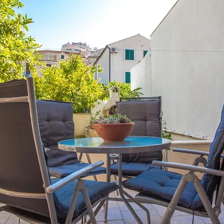 Historic Center Hvar Town- A Few Steps From The Main Square Хвар