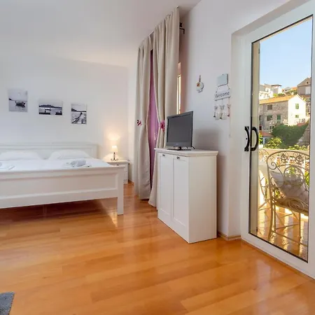 Historic Center Hvar Town- A Few Steps From The Main Square Daire Hvar Town