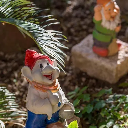 Historic Center Hvar Town- A Few Steps From The Main Square Апартаменты Хвар