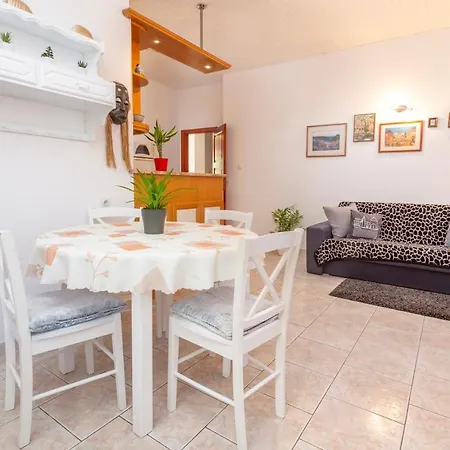 Historic Center Hvar Town- A Few Steps From The Main Square