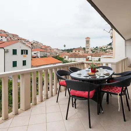 Daire Historic Center Hvar Town- A Few Steps From The Main Square