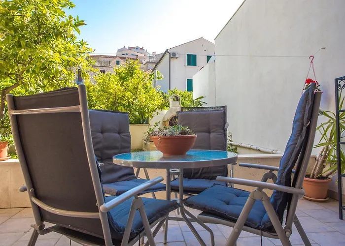 Historic Center Hvar Town- A Few Steps From The Main Square هفار