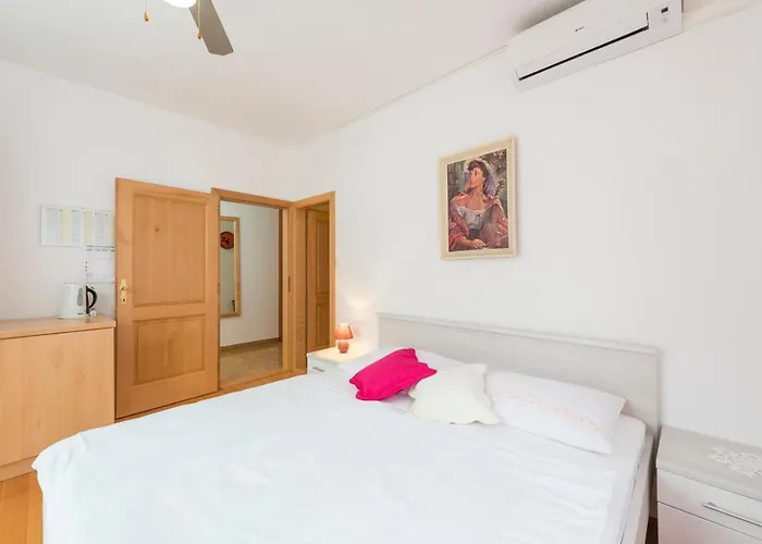 Historic Center Hvar Town- A Few Steps From The Main Square *