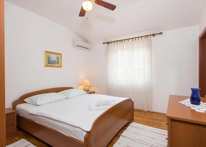 Historic Center Hvar Town- A Few Steps From The Main Square * هفار