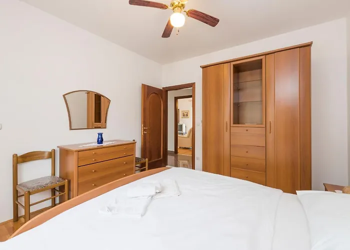 Historic Center Hvar Town- A Few Steps From The Main Square Apartamento