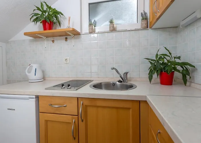 Historic Center Hvar Town- A Few Steps From The Main Square Apartamento