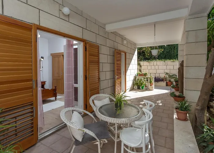 Historic Center Hvar Town- A Few Steps From The Main Square * Hvar Town