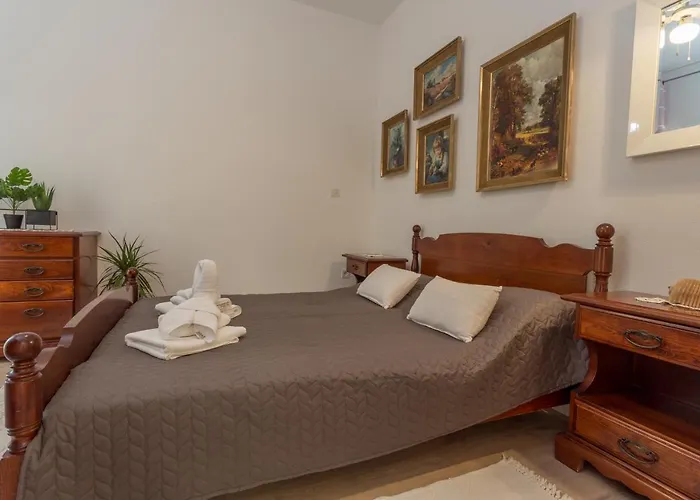 Historic Center Hvar Town- A Few Steps From The Main Square Apartman *