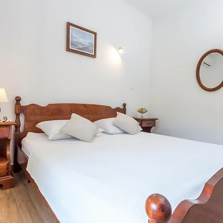 Historic Center Hvar Town- A Few Steps From The Main Square