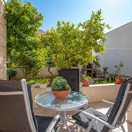 Historic Center Hvar Town- A Few Steps From The Main Square アパート フヴァル