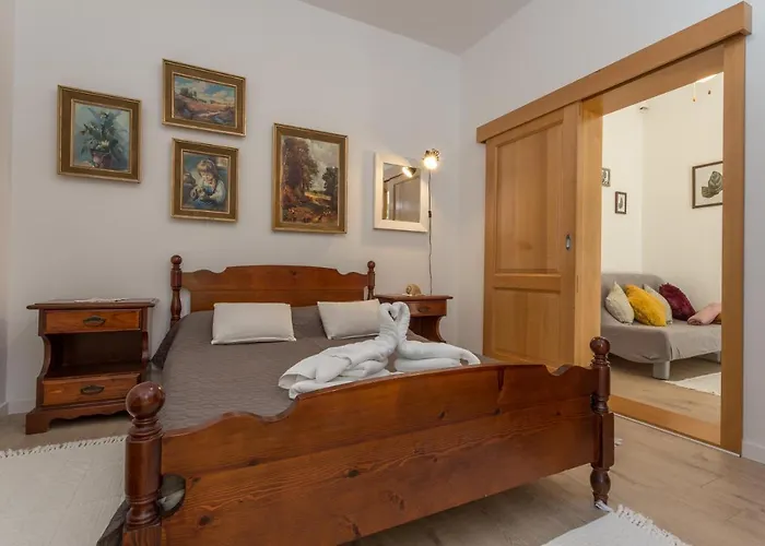 Historic Center Hvar Town- A Few Steps From The Main Square *