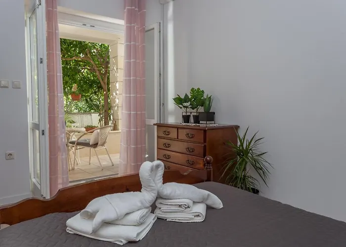 Historic Center Hvar Town- A Few Steps From The Main Square 赫瓦尔